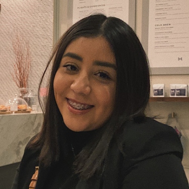 Paola Ochoa teen entrepreneur